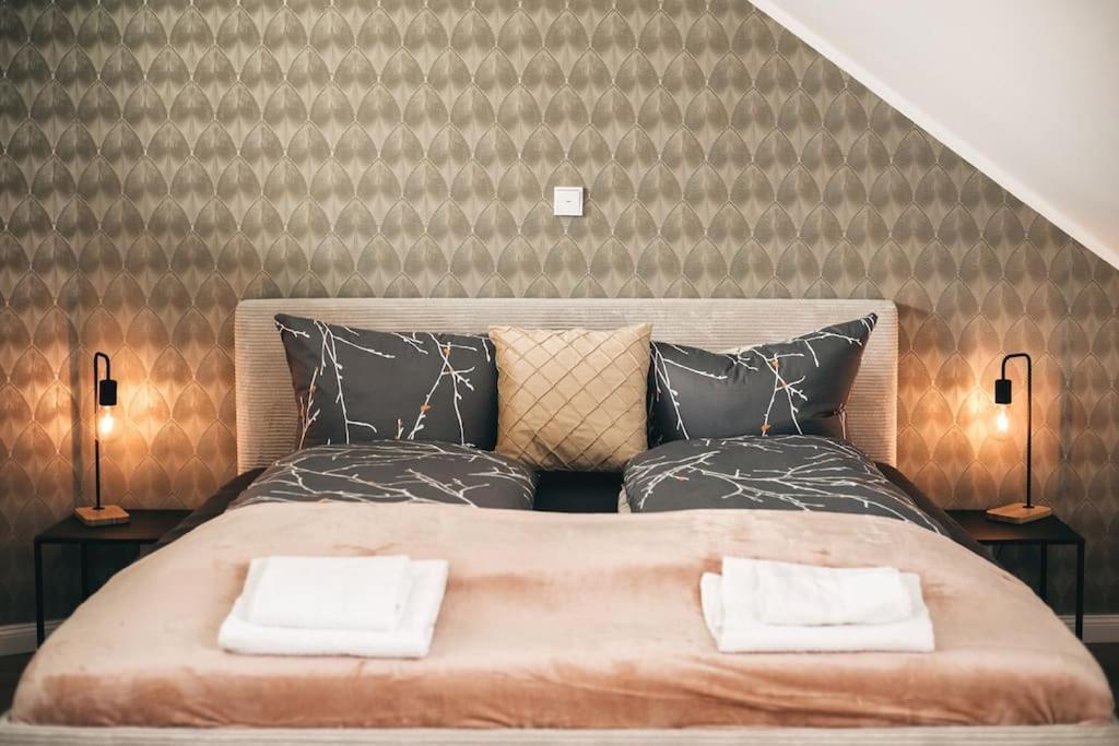 Apartment Neu! 100 Qm Im Zentrum Von *