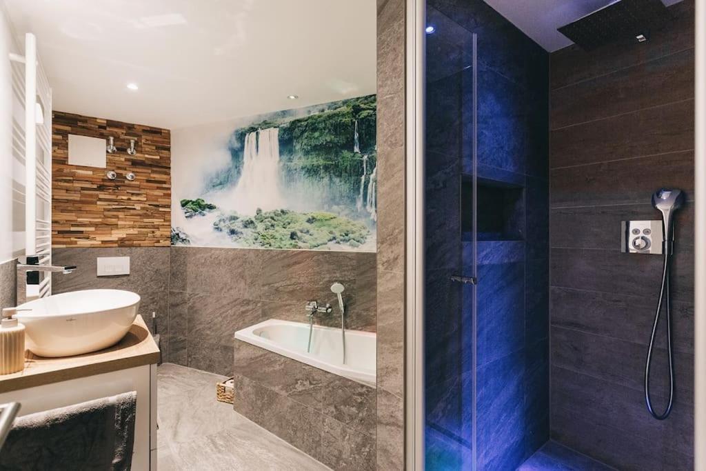 Neu! 100 Qm Im Zentrum Von Apartament *